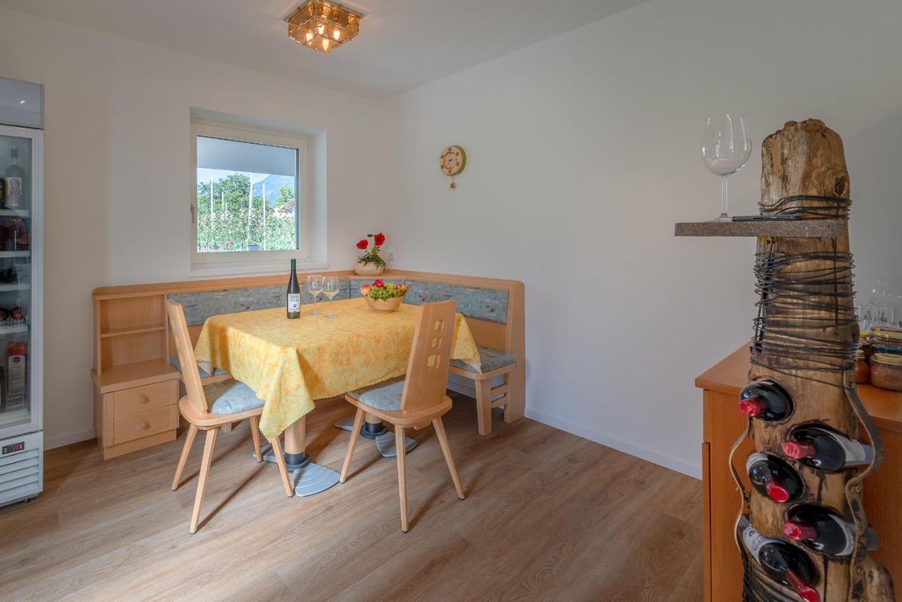 Bed and Breakfast Haus Stolz Appiano Sulla Strada Del Vino Esterno foto